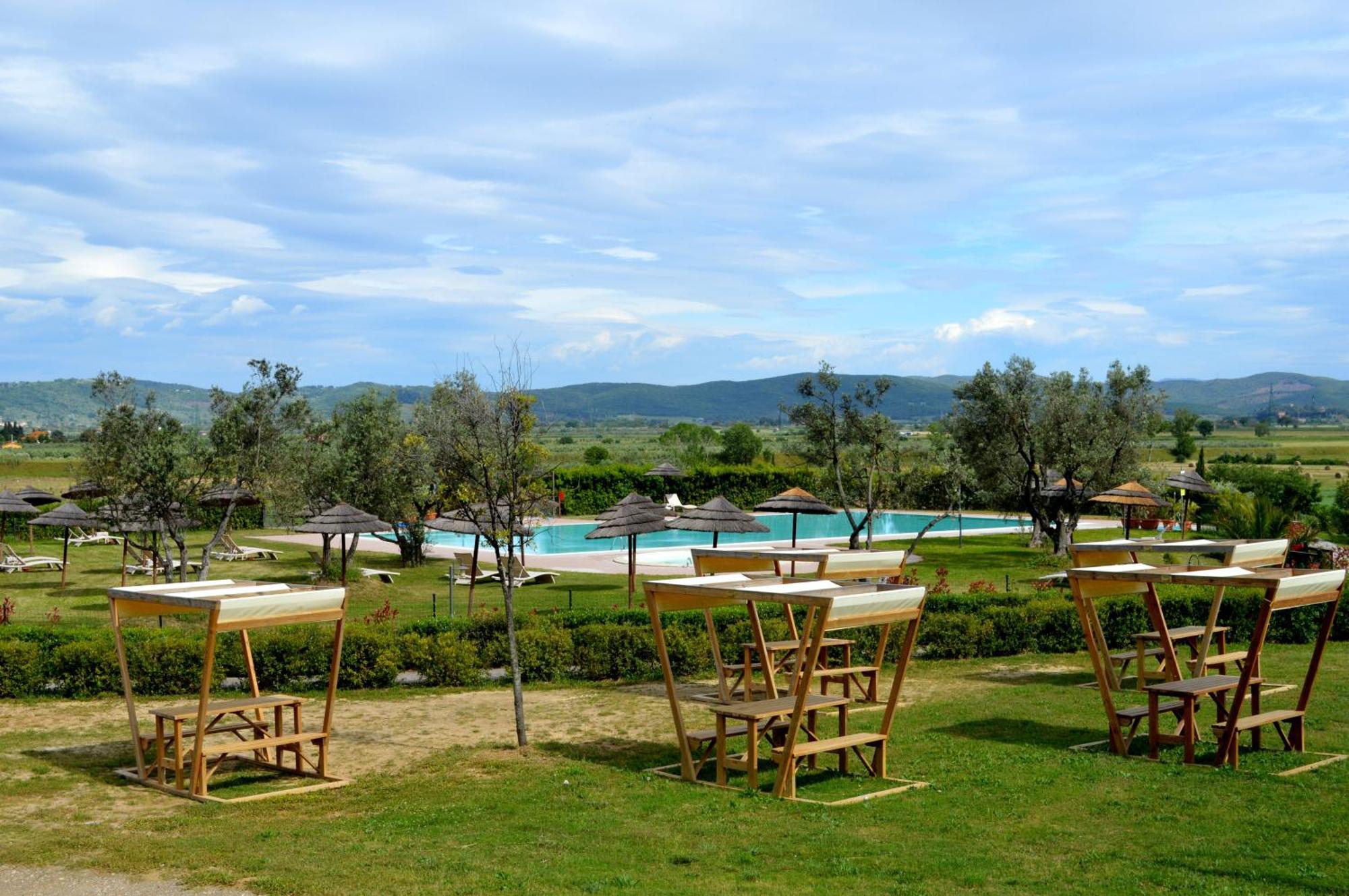 Le Corti Di Montepitti Aparthotel Suvereto Exterior photo